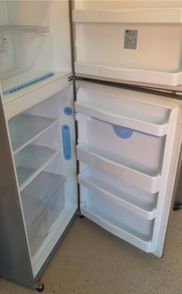 big fridge for sale63021730786051111
