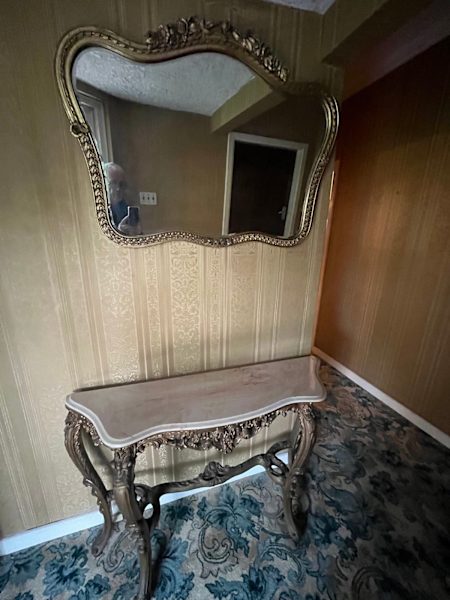 Marble Entrance Table 62863409229443111