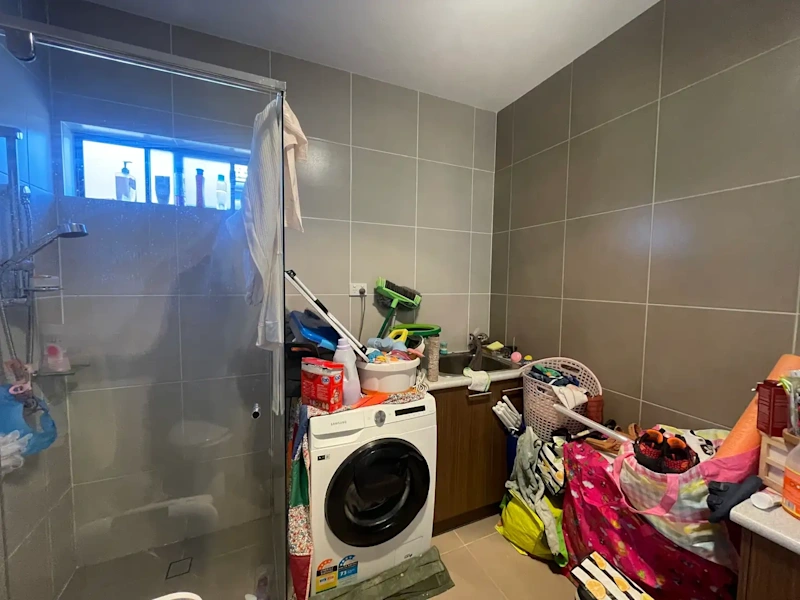Modern & Private 1 Bedroom Granny Flat63007596302595113