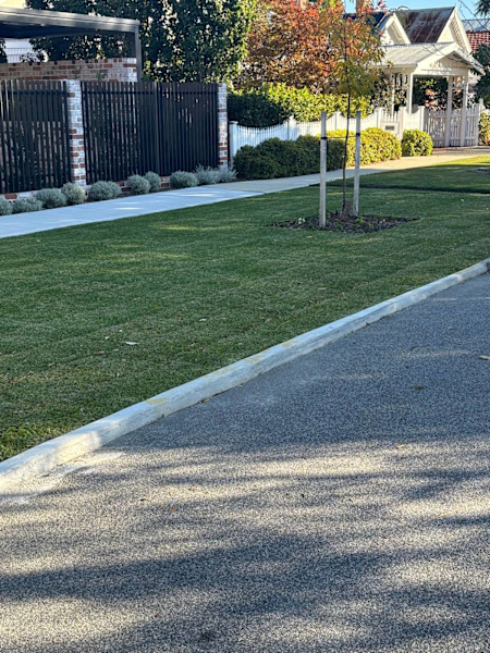 158 Lawnmowing clients63007361397250112