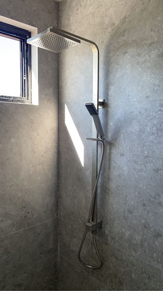 Local Plumber 62863391590914114