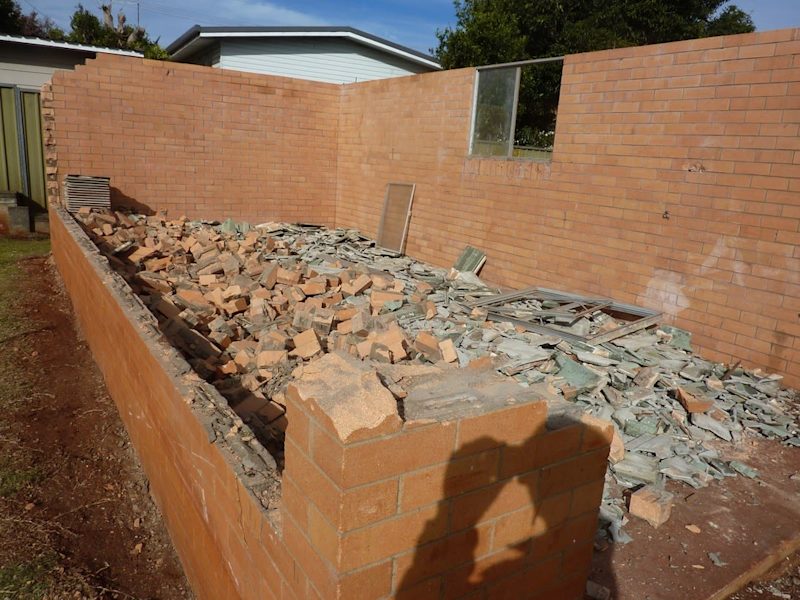 Solid Bricks - FREE63438846110595110