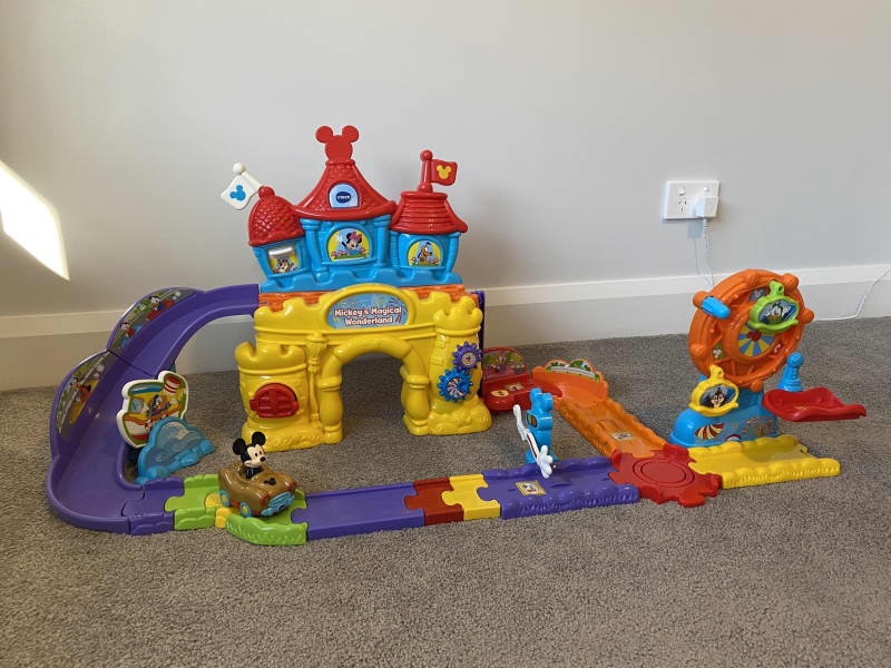 vtech disney mickey magical wonderland