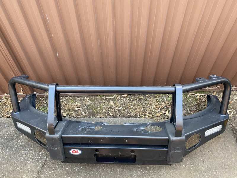 Hilux bullbar on sale for sale