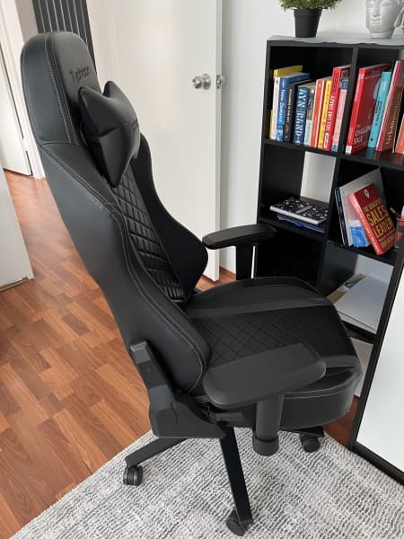 sadie gaming chair