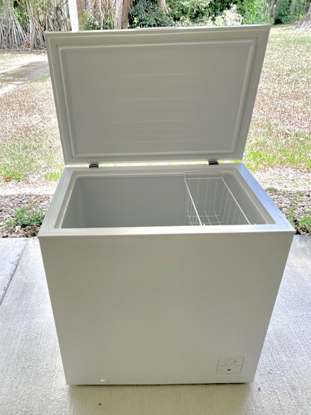 Westinghouse White Chest Freezer634433759471381129