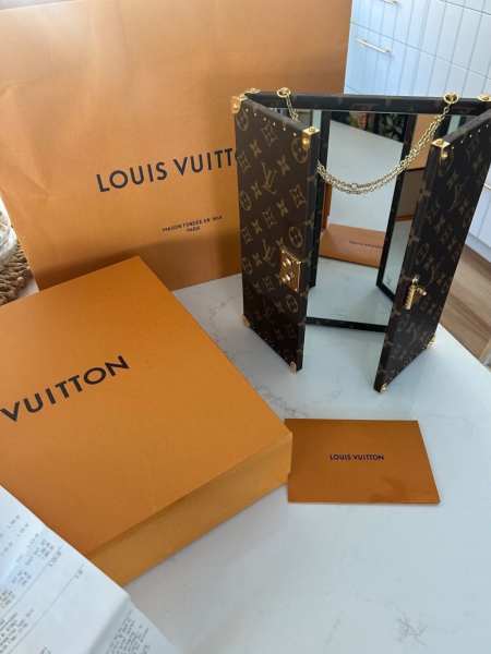 2022 Authentic Louis Vuitton Monogram Home Mirror Trunk Dust Bag