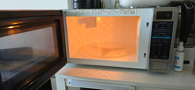 LG microwave oven 63017323669633111