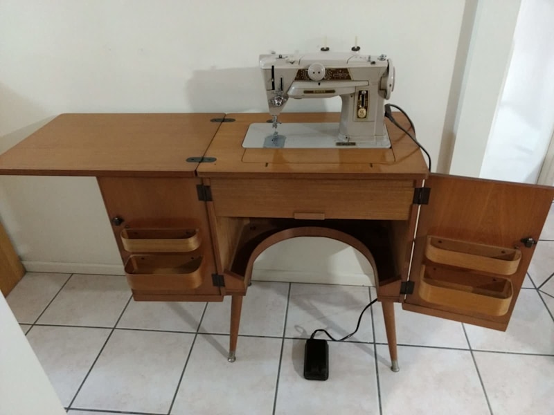 Janome Treadle Sewing Machine Matttroy