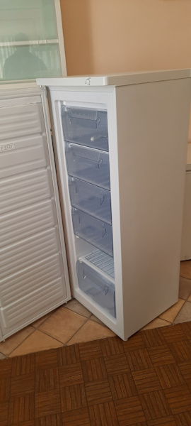 Upright Freezer Euromaid 167ltr63018620006657112