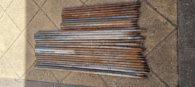 CONCRETE PINS 18X900 11X600630074742903061128