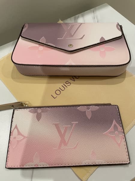 Louis Vuitton Vachetta Envelope Clutch (VIP Gift)