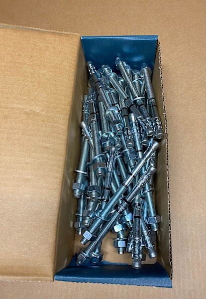 250 X Wedge Anchor bolts ,claw ,concrete dyna bolts 63012914736386113