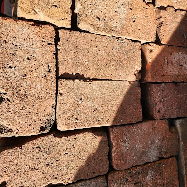 Red Brick Pavers $2 each or $60.00 the lot63012444760451112