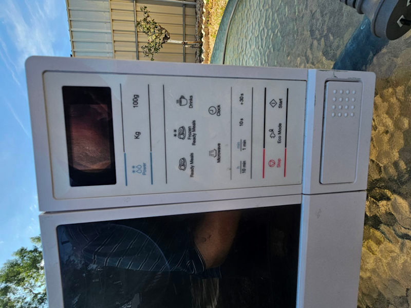 SAMSUNG MICROWAVE OVEN 27L/800W 63017320676994112