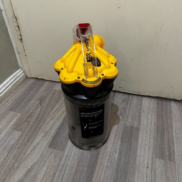 GENUINE DYSON DC33 VACUUM DUST BIN CANISTER YELLOW REPLACEMENT PART63019079132673111