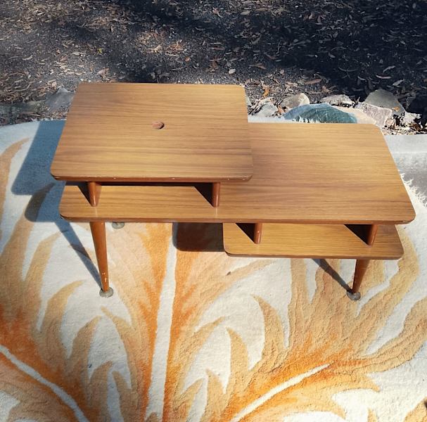 MCM Apollo Furniture Three Tier Coffee Lamp Table62863409930498111