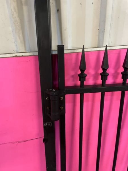 Black Aluminum Security Gate63439507105795113