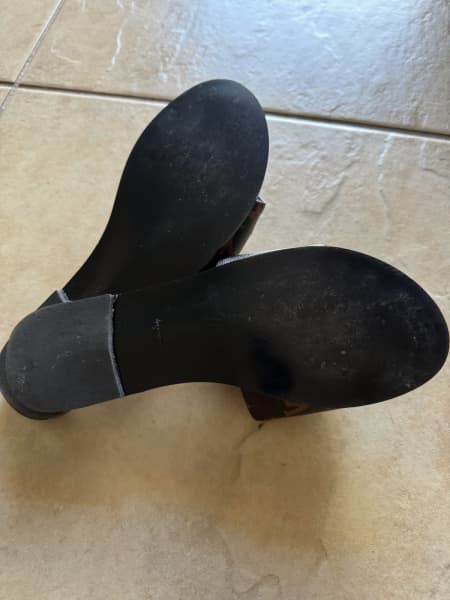 Louis Vuitton slides, Women's Shoes, Gumtree Australia Brisbane South  East - Capalaba