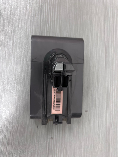 Original Dyson V6 vacuum cleaner battery(dead/drained )63016487939203112