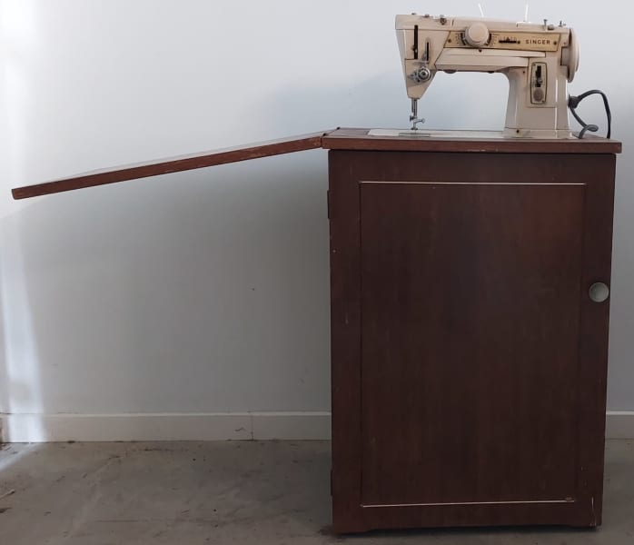 Singer Sewing Machine & custom made cabinet (1 owner)63017318181762111