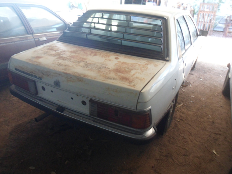 Holden VH Commodore65074672546178111