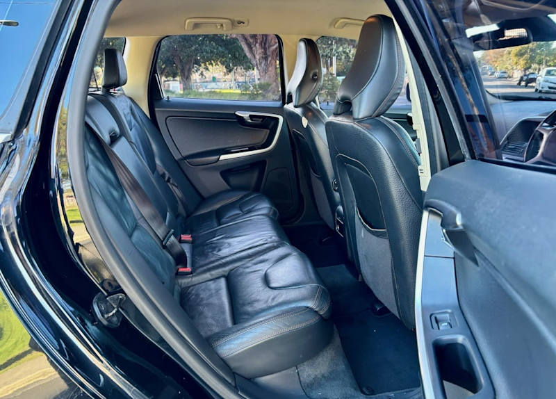 2011 VOLVO XC60 D5 TEKNIK62935691452929113