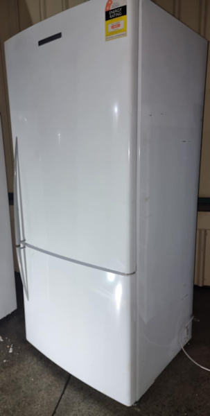 🔥 BIG 519L Fisher & Paykel Fridge – Bargain! 🔥63018172199041113