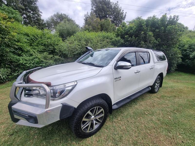 2016 TOYOTA HILUX SR5 (4x4) 6 SP AUTOMATIC DUAL CAB UTILITY62933707575937111