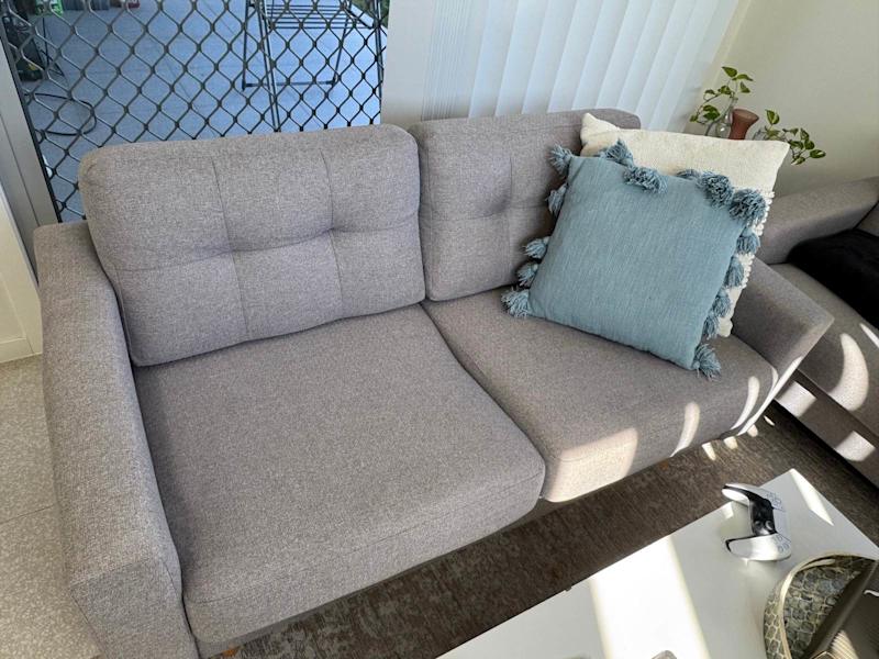 Sofa/Lounge (3+2 Seater)62863383629825113
