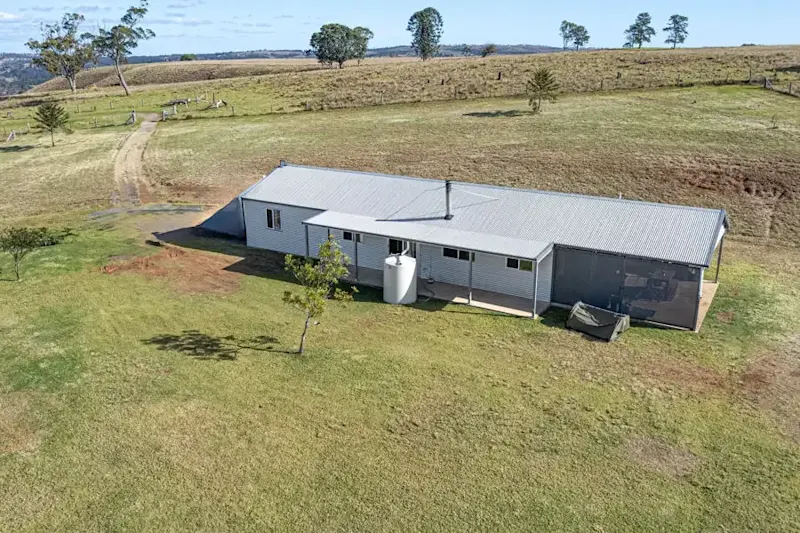 Beautiful Rural block on the doorstep of Crows Nest62882798432387114