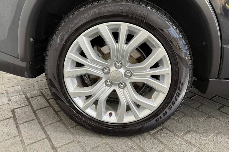 2020 Mitsubishi Outlander ZL MY20 ES 2WD ADAS Black 6 Speed Constant Variable Wagon62936661557763112
