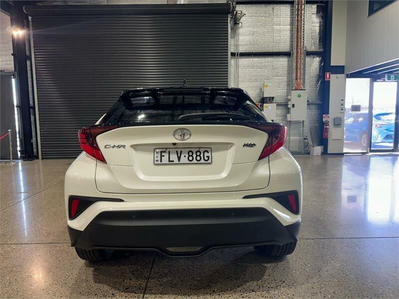 2020 Toyota C-HR NGX10R Koba (2WD) White Continuous Variable Wagon62937624231297114