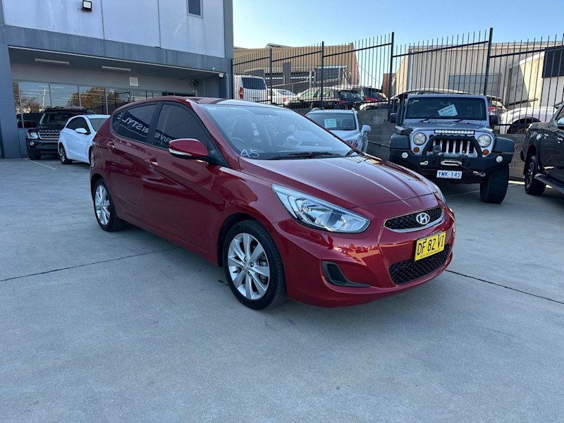 2017 HYUNDAI ACCENT SPORT RB562940490813059114