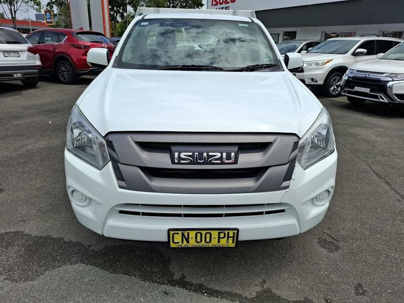 2017 Isuzu D-MAX MY17 SX 4x2 White 6 Speed Manual Cab Chassis62935687874819112