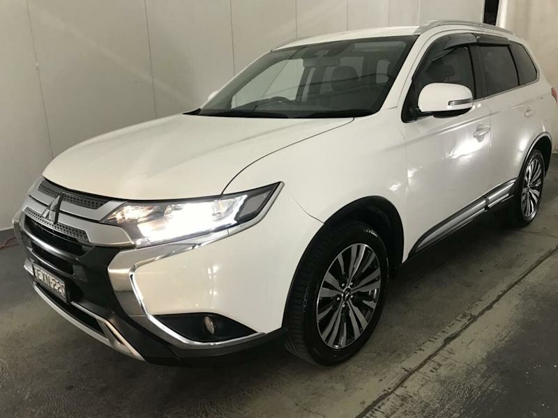 2018 Mitsubishi Outlander ZL MY19 LS 2WD White 6 Speed Constant Variable Wagon62882735413249113