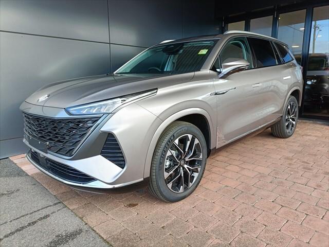 2025 MG QS Excite Cashmere Silver Automatic62933706349057110