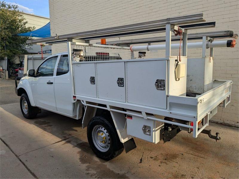 2016 Isuzu D-MAX TF MY15.5 SX (4x4) White 5 Speed Manual Space Cab Chassis62934696711297114