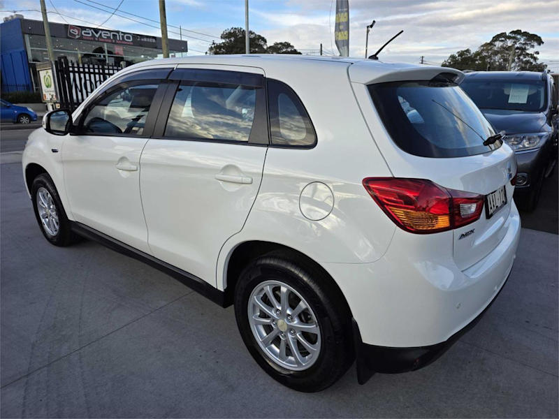 2013 Mitsubishi ASX XB MY13 2WD White 6 Speed Constant Variable Wagon62938584116610114