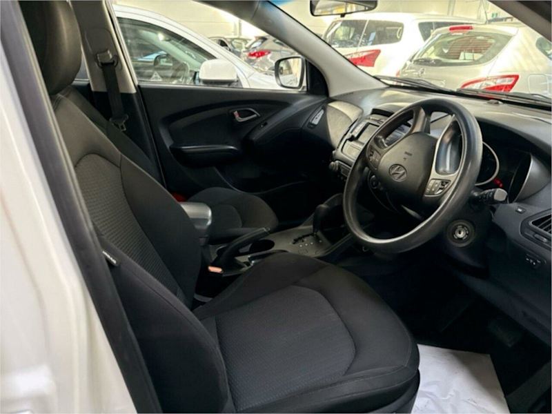 2015 Hyundai ix35 LM Series II Active (FWD) White 6 Speed Automatic Wagon62935681148930111