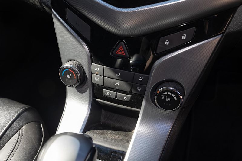 2012 Holden Cruze JH Series II MY12 CDX White 6 Speed Sports Automatic Sedan62882726593922113