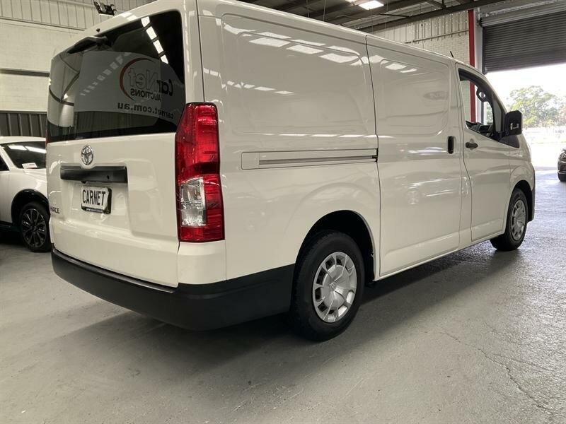 2022 Toyota HiAce GDH300R LWB (4 Door Option) White 6 Speed Auto Sequential Van62934707724034114