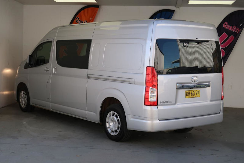 2021 Toyota HiAce Quicksilver Van62935686376705112