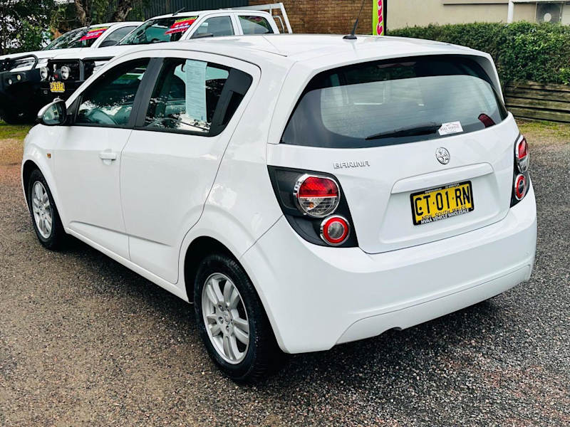 2011 Holden Barina TM White 6 Speed Automatic Hatchback62882737303810114