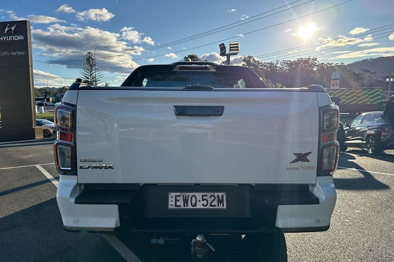 2022 Isuzu D-MAX RG MY22.75 X-TERRAIN Crew Cab White 6 Speed Sports Automatic Utility62936660741249113