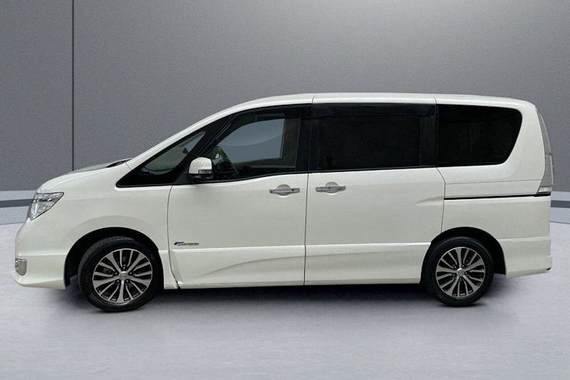 2016 Nissan Serena C26 White Automatic People Mover62932712335491112