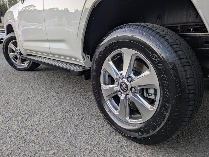 2024 Toyota Landcruiser FJA300R Sahara White 10 Speed Sports Automatic Wagon62885350056706113