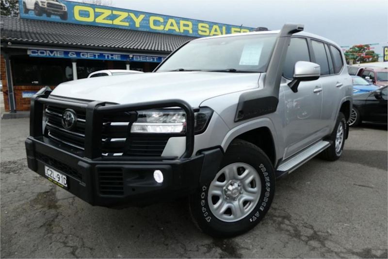 2023 Toyota Landcruiser FJA300R LC300 GX (4x4) Silver, Chrome 10 Speed Automated Manual Wagon62933712599297111