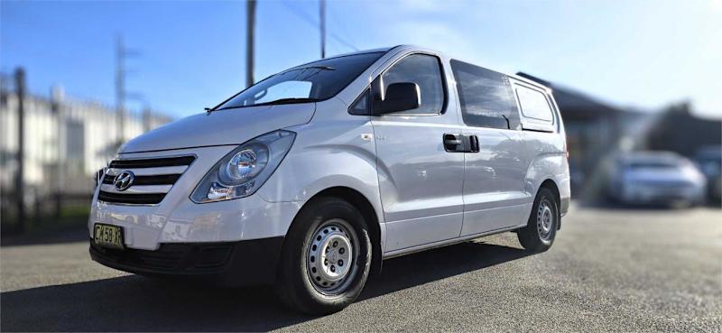 2017 Hyundai iLOAD TQ Series 2 (TQ3) MY17 3S Twin Swing White 5 Speed Automatic Van62936661326723112