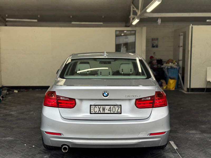 2012 BMW 3 20d MODERN LINE62933714048386114